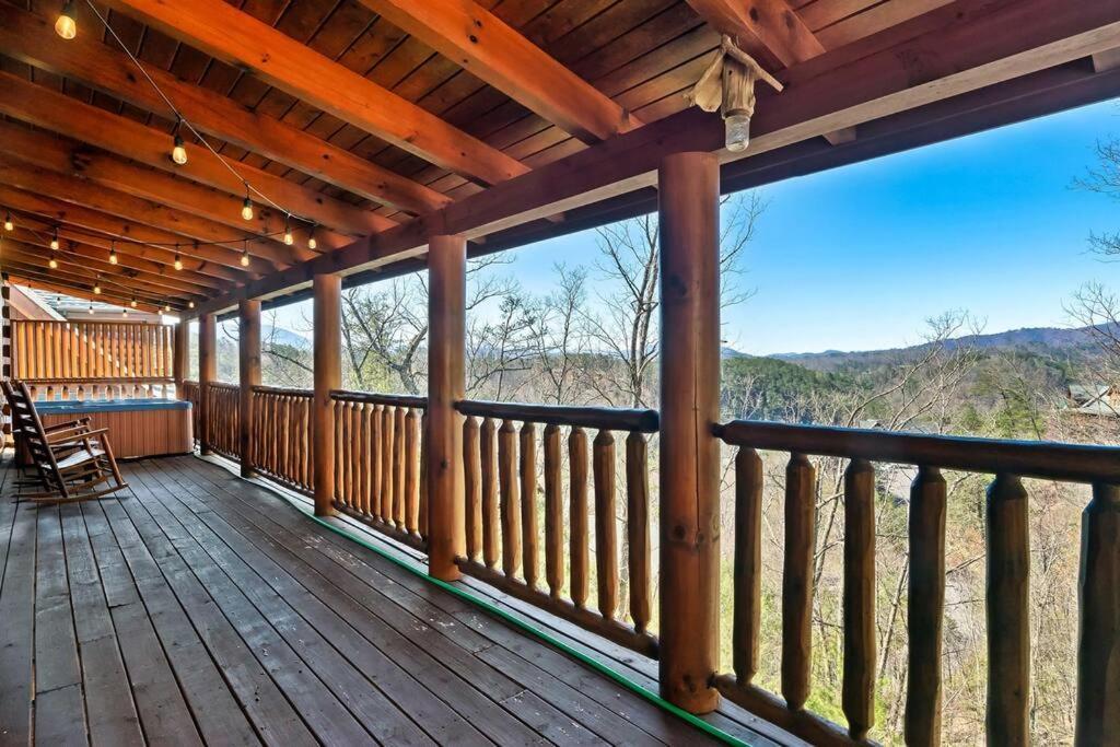 Cabin-N-Smokys! Indoor Resort Pool Views Hot Tub Game Room 세비어빌 외부 사진