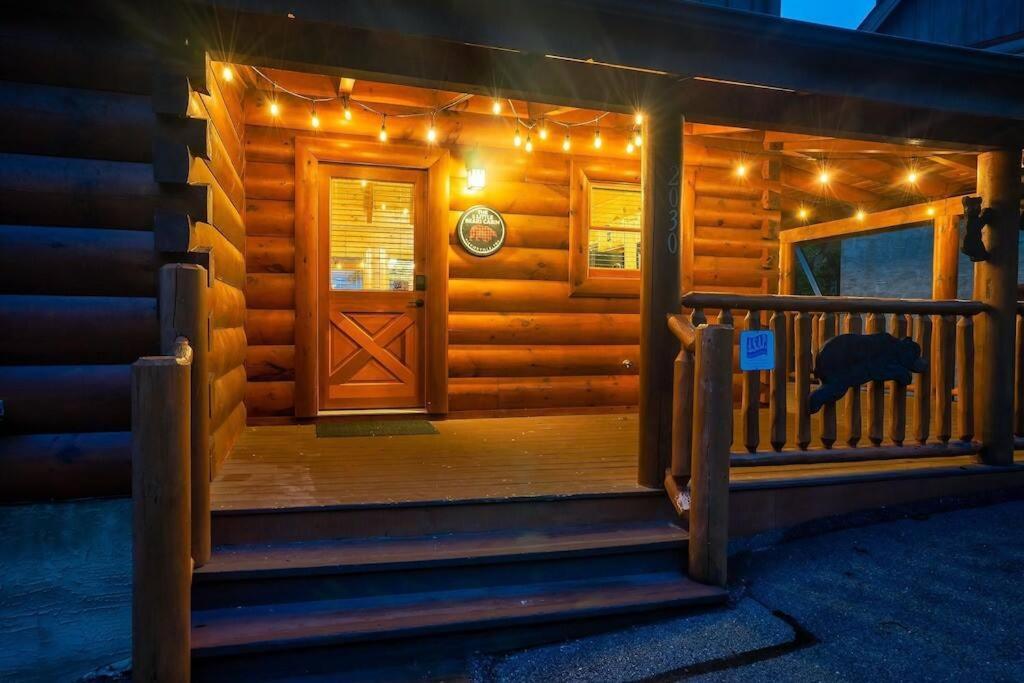 Cabin-N-Smokys! Indoor Resort Pool Views Hot Tub Game Room 세비어빌 외부 사진