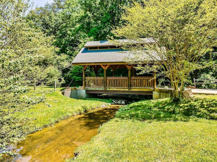 Cabin-N-Smokys! Indoor Resort Pool Views Hot Tub Game Room 세비어빌 외부 사진