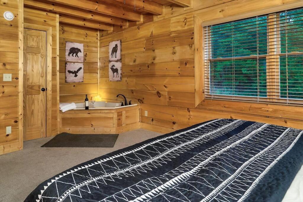 Cabin-N-Smokys! Indoor Resort Pool Views Hot Tub Game Room 세비어빌 외부 사진
